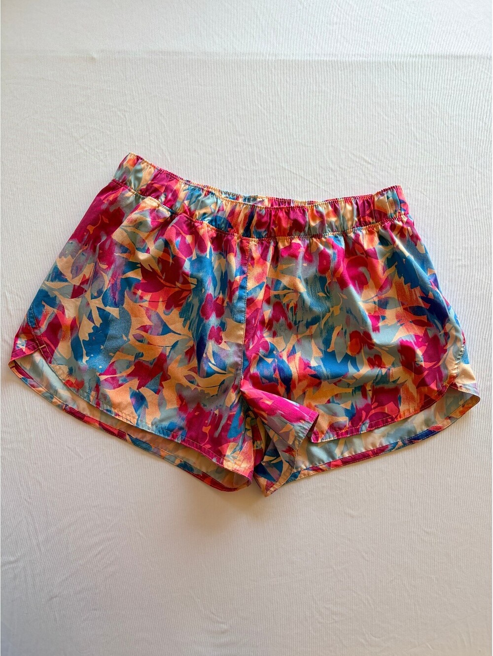 Old Navy Active Women’s Running Shorts Size M Multicolor Floral StretchTech